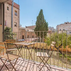 https://flateli-placa-catalunya-2-1.topcostabravahotels.com